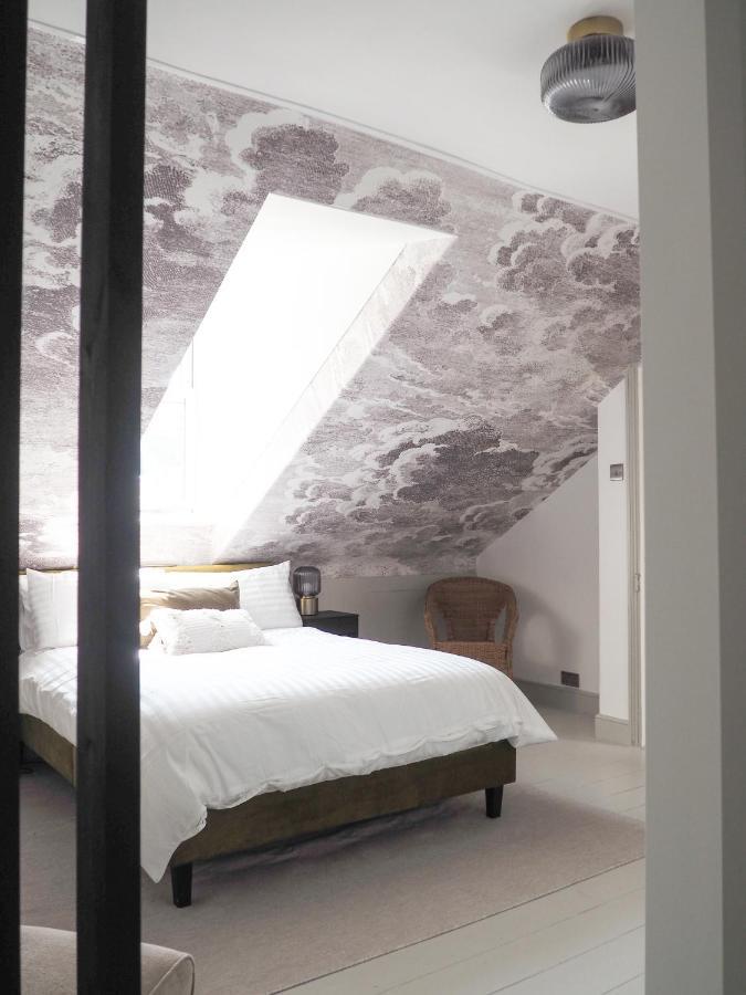 Coorie Away - *